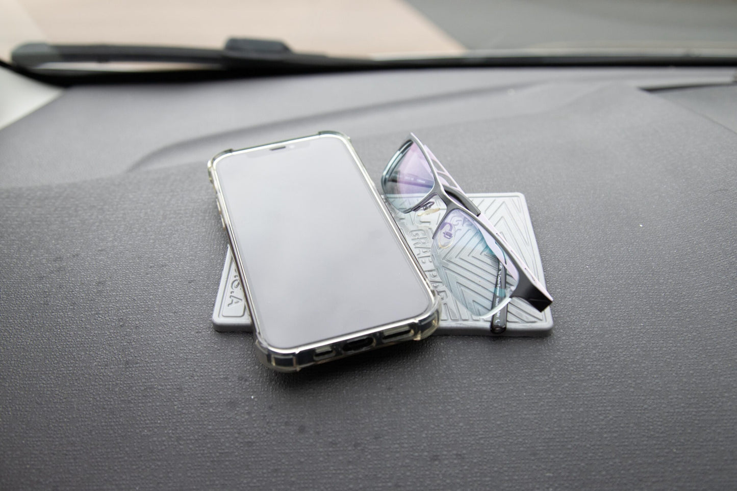 MotionLock Grab Pad™ - Box of 12